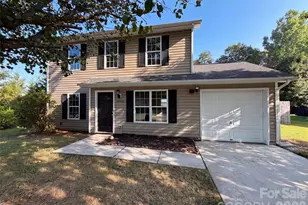 10933 Pointer Ridge Dr, Charlotte, NC 28214 - Photo 1