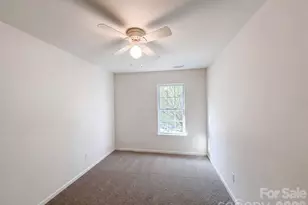 10933 Pointer Ridge Dr, Charlotte, NC 28214 - Photo 11