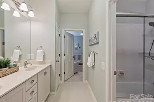 8843 Heydon Hall Cir, Charlotte, NC 28210 - Photo 29