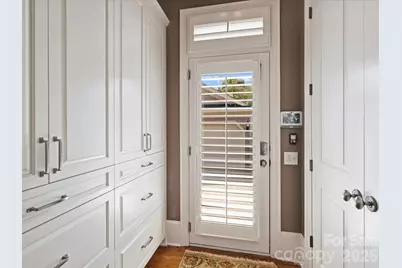8843 Heydon Hall Circle, Charlotte, NC 28210 - Photo 25