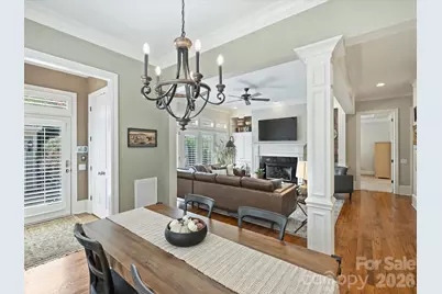8843 Heydon Hall Circle, Charlotte, NC 28210 - Photo 17