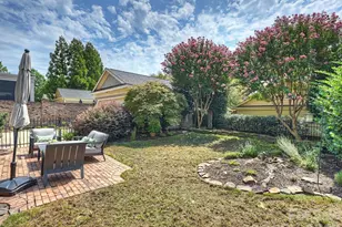 8843 Heydon Hall Cir, Charlotte, NC 28210 - Photo 37