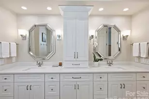 8843 Heydon Hall Cir, Charlotte, NC 28210 - Photo 21