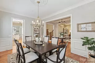 8843 Heydon Hall Cir, Charlotte, NC 28210 - Photo 5