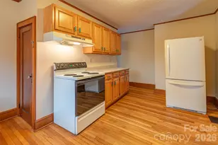 103 S Main St, Weaverville, NC 28787 - Photo 11