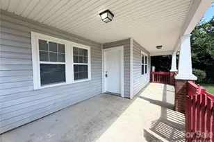 2107 Custer St, Charlotte, NC 28216 - Photo 5