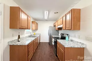 2107 Custer St, Charlotte, NC 28216 - Photo 13