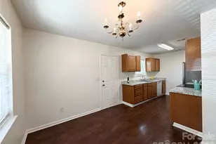2107 Custer St, Charlotte, NC 28216 - Photo 15