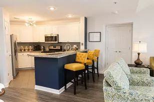 18015 Kings Point Dr, Cornelius, NC 28031 - Photo 5