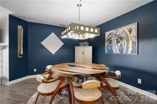 18015 Kings Point Dr, Cornelius, NC 28031 - Photo 13