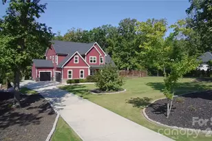 555 Shepherd Ln, Clover, SC 29710 - Photo 3