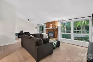1623 Van Dyke Dr, Charlotte, NC 28213 - Photo 5