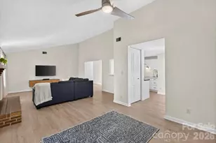 1623 Van Dyke Dr, Charlotte, NC 28213 - Photo 7