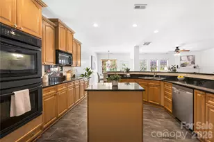 146 Trotter Ridge Dr, Mooresville, NC 28117 - Photo 11