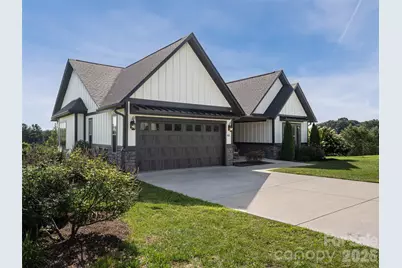 46 Solomia Drive, Mills River, NC 28759 - Photo 3