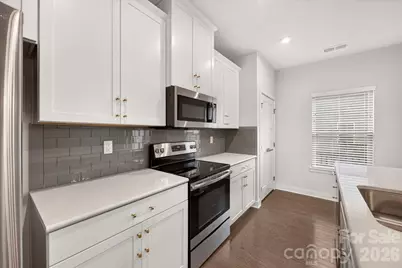2017 Birchside Drive, Charlotte, NC 28205 - Photo 15
