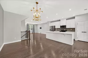 2017 Birchside Dr, Charlotte, NC 28205 - Photo 21