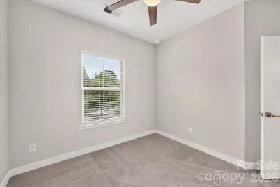 2017 Birchside Drive, Charlotte, NC 28205 - Photo 43