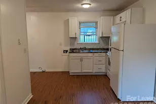 1045 Cleveland Ave, Gastonia, NC 28052 - Photo 3
