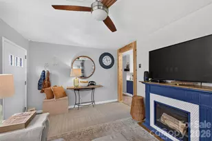 1063 14th Ave NW, Hickory, NC 28601 - Photo 7