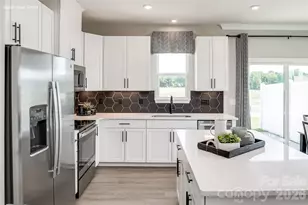 4005 Commonfield Ct, Charlotte, NC 28213 - Photo 3