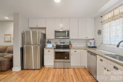 607 E 17th Street, Newton, NC 28658 - Photo 13