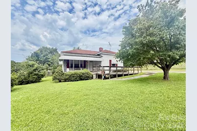 36 Holly Street, Great Falls, SC 29055 - Photo 1