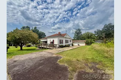 36 Holly Street, Great Falls, SC 29055 - Photo 3