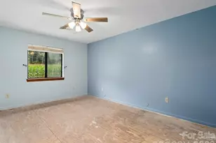 94 Market St, Maggie Valley, NC 28751 - Photo 17