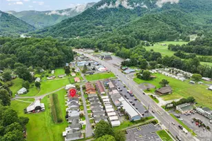 94 Market St, Maggie Valley, NC 28751 - Photo 33