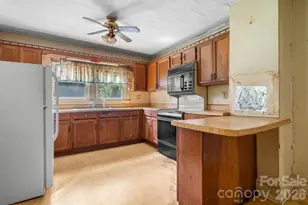 2656 Barrier Loop, Morganton, NC 28655 - Photo 9