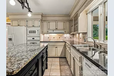 175 Robinhood Road, Asheville, NC 28804 - Photo 19