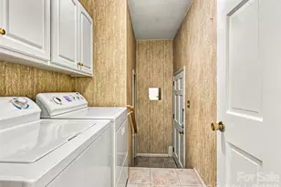175 Robinhood Rd, Asheville, NC 28804 - Photo 43