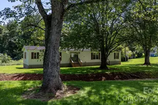2660 Barrier Loop, Morganton, NC 28655 - Photo 1
