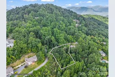 99999 Crestview Drive #A11, Black Mountain, NC 28711 - Photo 3