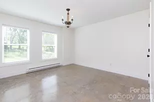 881 Burney Mountain Rd, Fletcher, NC 28732 - Photo 11