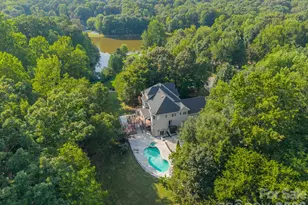 2006 Sandy Pond Ln, Waxhaw, NC 28173 - Photo 3