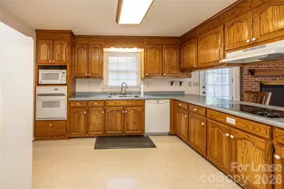 34838 Ellen Road, New London, NC 28127 - Photo 15