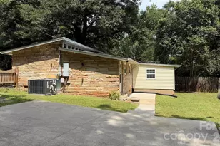 216 Auten Cir, Mount Holly, NC 28120 - Photo 27