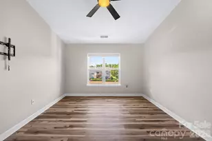 19747 Deer Valley Dr, Cornelius, NC 28031 - Photo 21