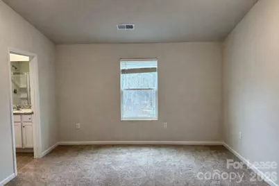 2020 Transatlantic Avenue, Charlotte, NC 28215 - Photo 9