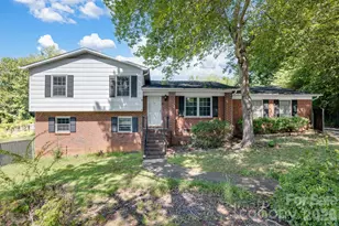 2116 Deepwood Ct, Gastonia, NC 28054 - Photo 1