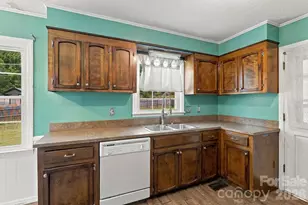 2116 Deepwood Ct, Gastonia, NC 28054 - Photo 11