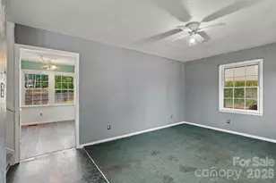 2116 Deepwood Ct, Gastonia, NC 28054 - Photo 3