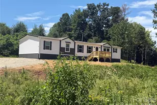 66 Neely Dr, Hendersonville, NC 28792 - Photo 1