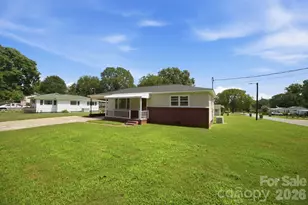 100 Abernathy St, Mount Holly, NC 28120 - Photo 5