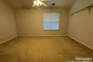8763 Robinson Forest Dr, Charlotte, NC 28277 - Photo 5