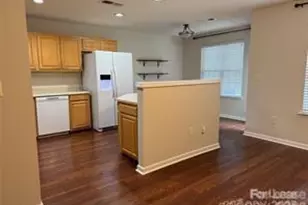 8763 Robinson Forest Dr, Charlotte, NC 28277 - Photo 17