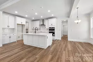 5944 Bakers Point, Hickory, NC 28602 - Photo 13
