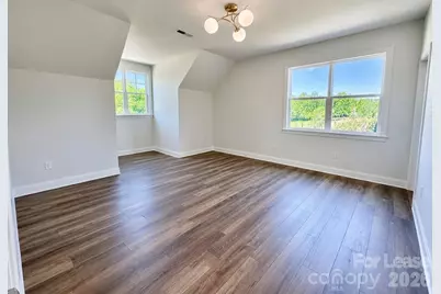 5944 Bakers Point, Hickory, NC 28602 - Photo 27